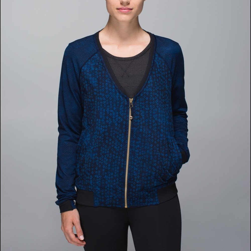 Lululemon zip up jacket H'Om Run Jacket size 10